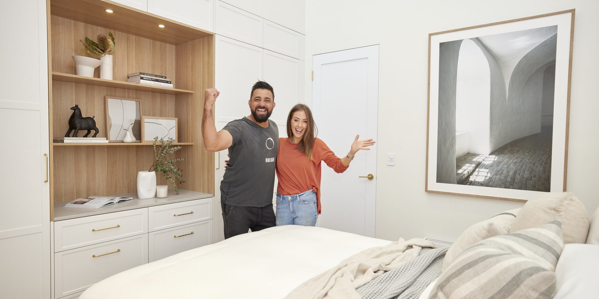 H1 RM1 Guest Bedroom Ronnie _ Georgia-003